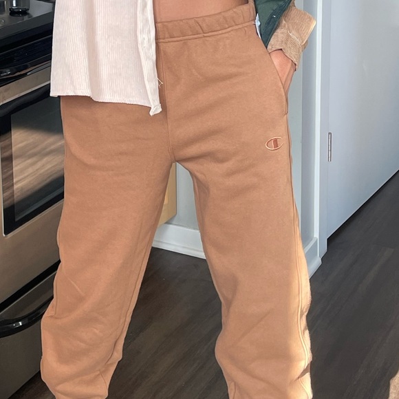 Brand New Champion Rustic Chest Joggers - Picture 3 of 5